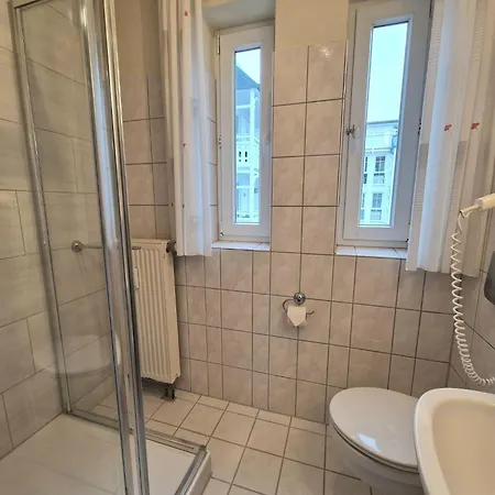 Komfortable Fuer Zwei In Mit Balkon * Sellin (Rugen)